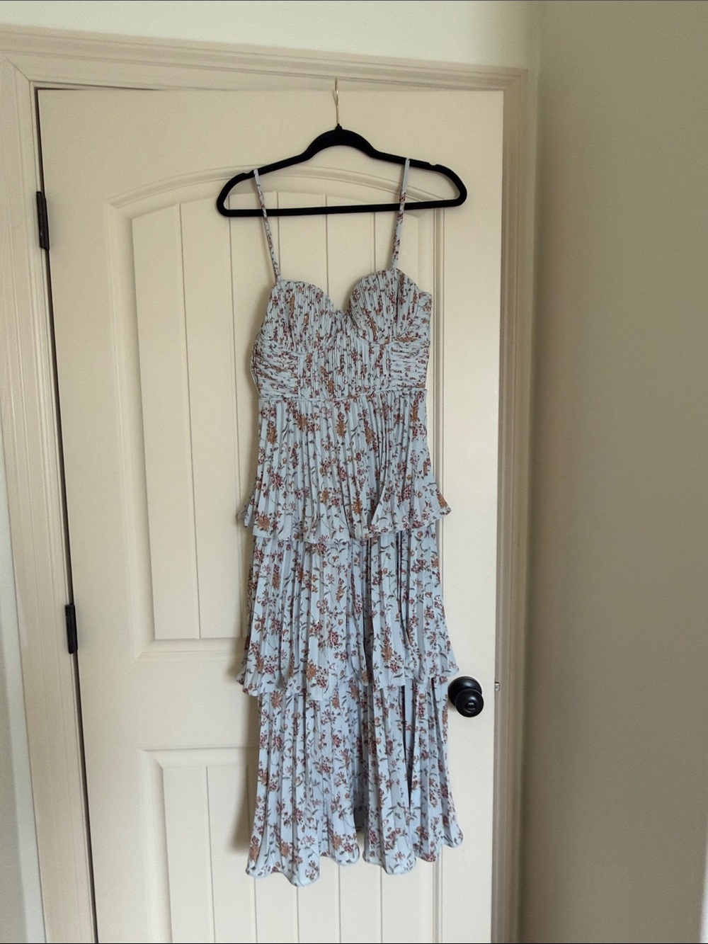 Lulu's Light Blue Floral Spaghetti-Strap Tiered Maxi Dress